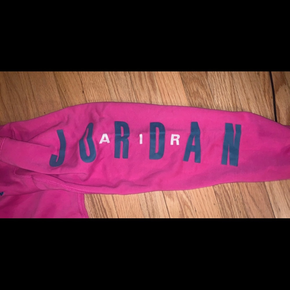 Jordan Sweatshirt - Picture 2 of 3